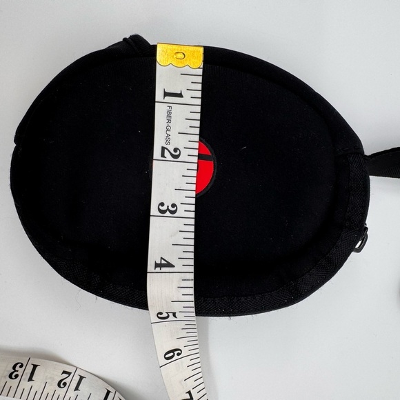 Beats by Dre case soft shell - Picture 4 of 4